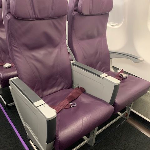 o250676_aircraft-seats_airbus-a330-a340-family_geven_piuma-c7-2wr-main