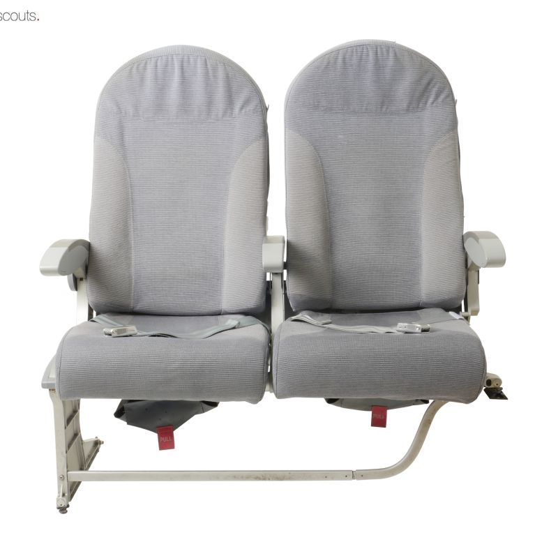 o250672_aircraft-seats_embraer-e-jet-family-e170-e175-e190-e195_safran_4112-and-4124-series-main