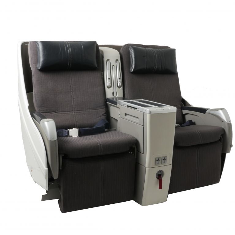 o210471_aircraft-seats_airbus-a320-family_b-e-aerospace_minipod-1010777-series-main