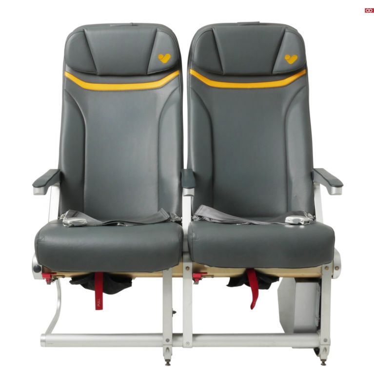 o210501_aircraft-seats_airbus-a330-a340-family_acro_super-light-ultra-r-main