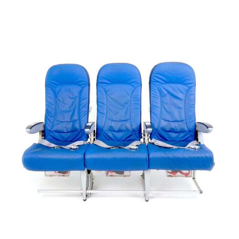 o200426_aircraft-seats_airbus-a320-family_recaro_3510a364-main